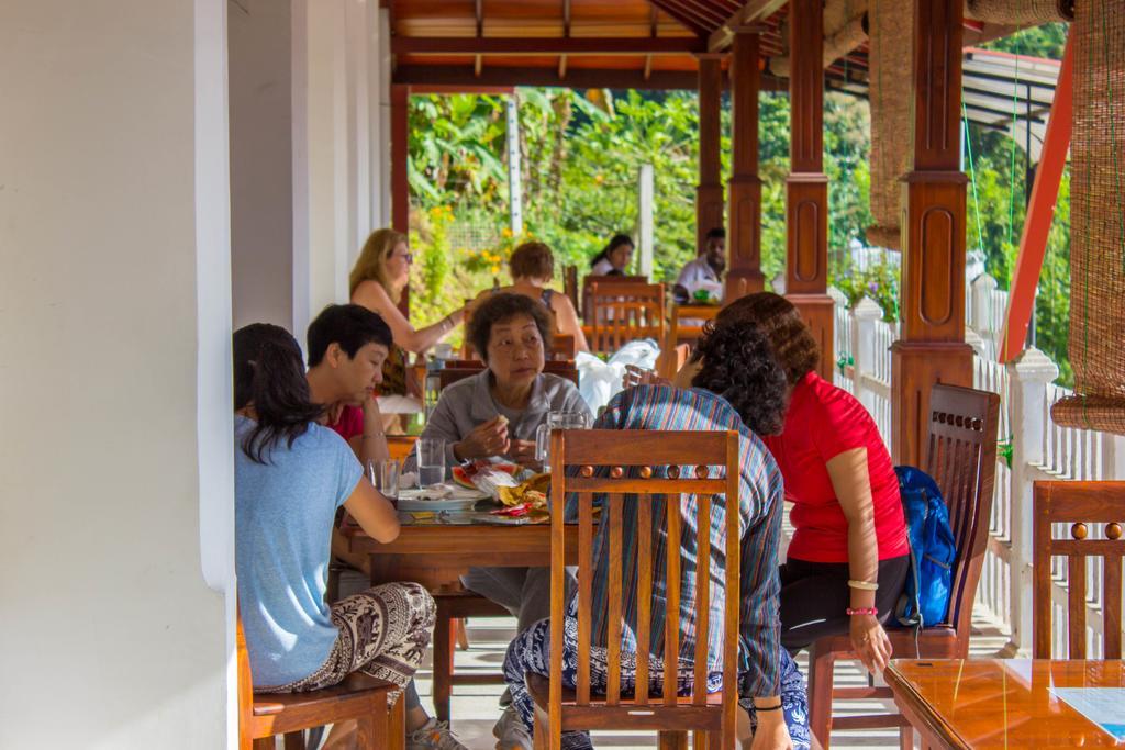 Satyodaya Educational Training Centre Kandy Ngoại thất bức ảnh